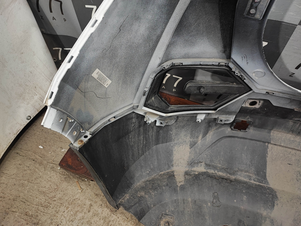 Бампер задний FAW Besturn T77 18-нв Б/У Оригинал 1EA050221E1