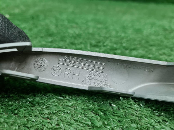 Накладка переднего бампера BMW 5er G30 (2017-2020)