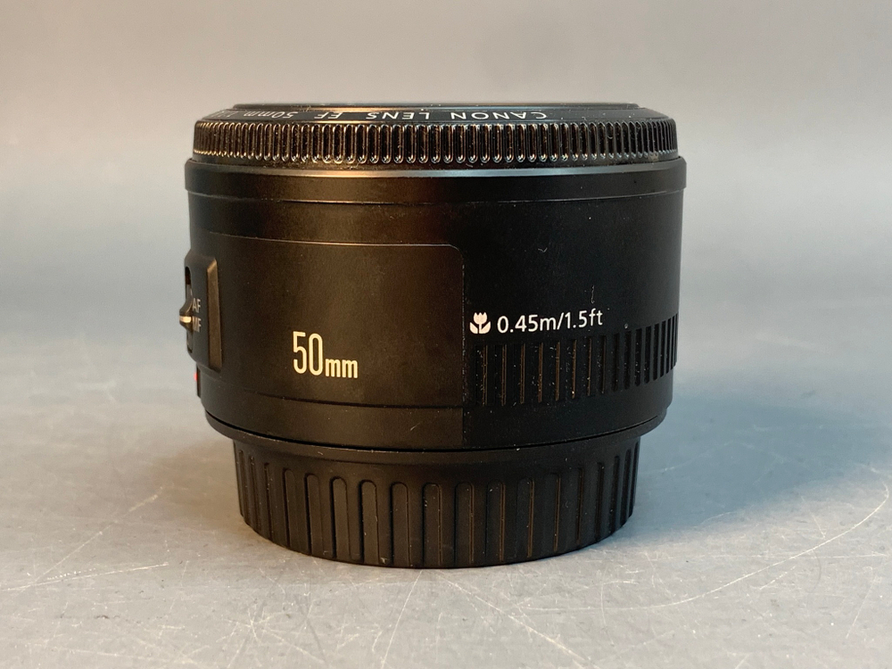 Canon 50mm 1.8 II