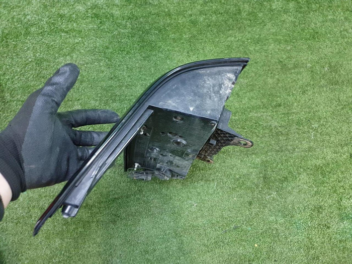 Фонарь правый Range Rover Vogue 4 L405 (2017-2022)