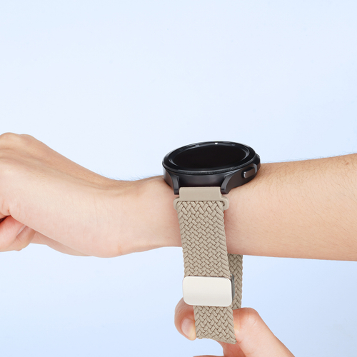 Эластичный ремешок серого цвета (Beige) от Dux Ducis для смарт часов Samsung Galaxy Watch 45 и 46мм (размер крепления 22мм), серия Strap (Mixture Pro Series)