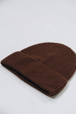 Шапка из полушерсти