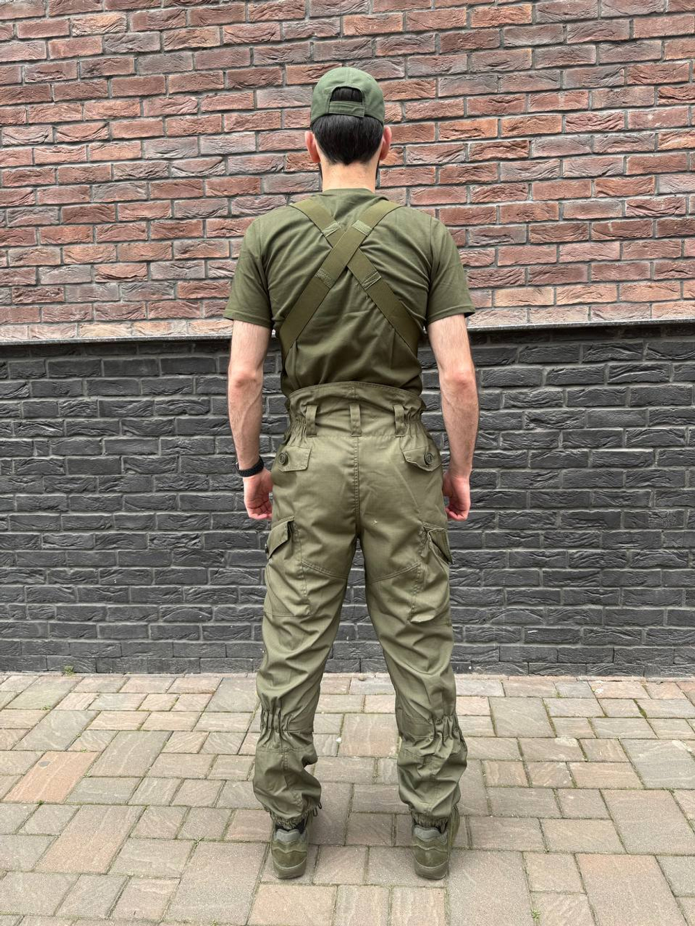 Тактический костюм горка с наколенниками и налокотниками олива