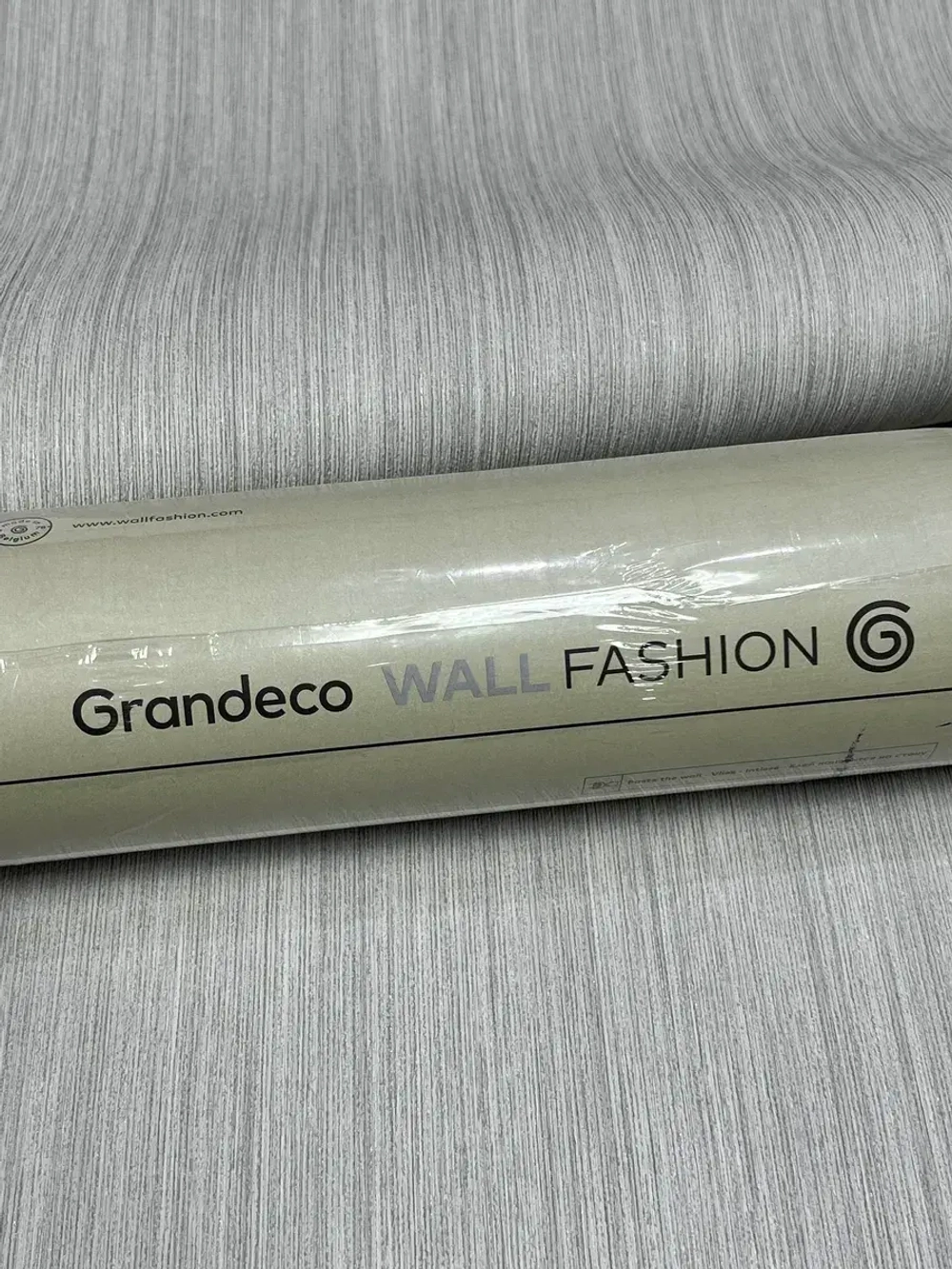 Обои флизелиновые WL 1505 Wanderlust Бельгия