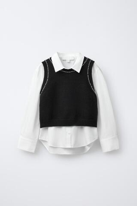 ZARA ОДНОТОННАЯ РУБАШКА С ТРИКОТАЖНЫМ ЖИЛЕТОМ И ЖЕМЧУГОМ, ЧЕРНЫЙ