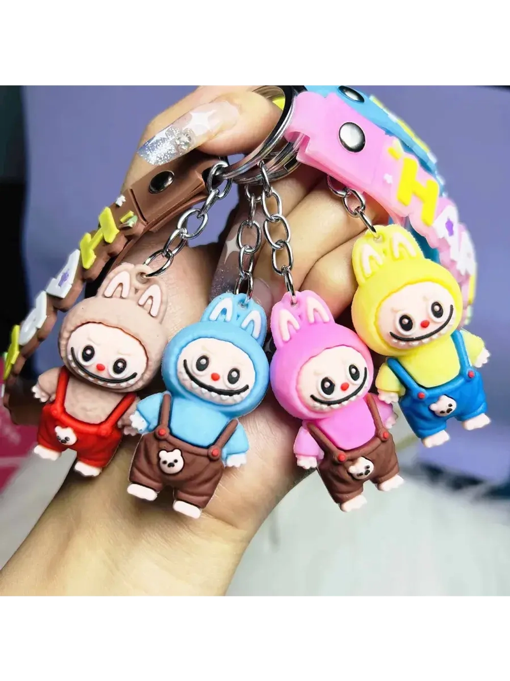 Брелок игрушка Лабубу в комбинезоне Розовый