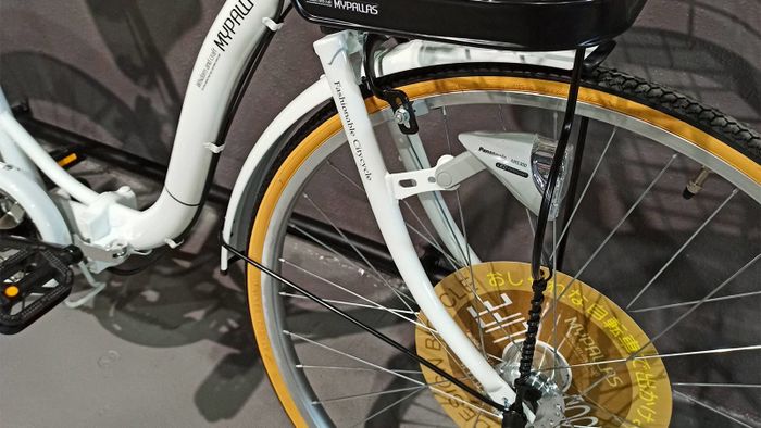 вилка переднего колеса японского велосипеда
