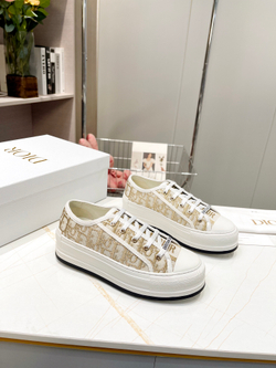 Christian Dior Walk'n'Dior Sneaker