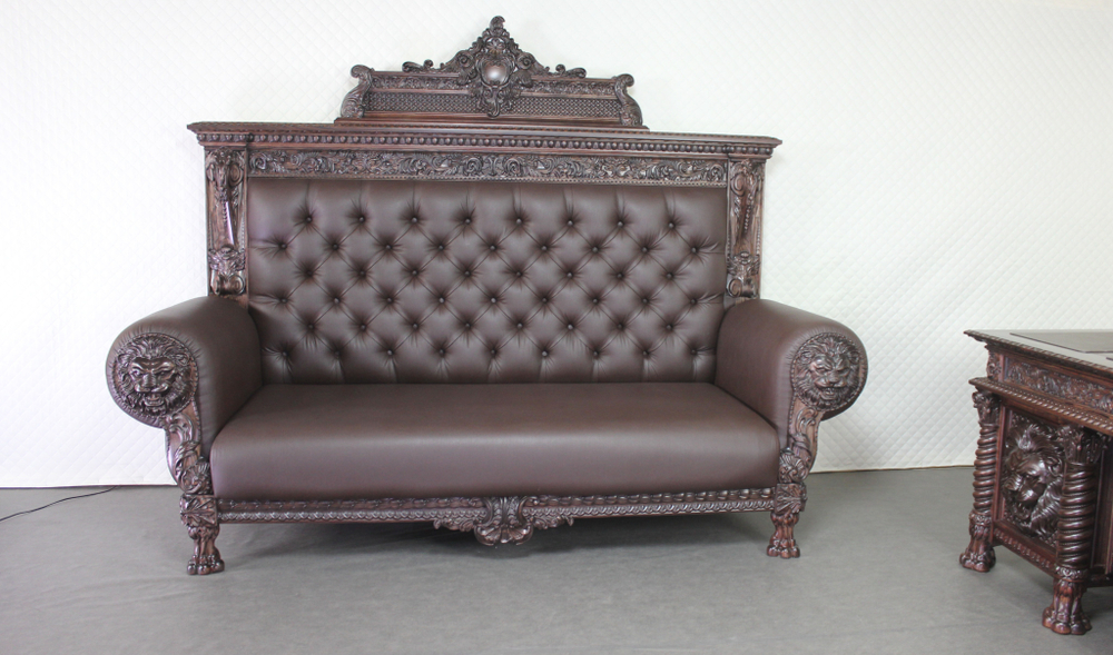 Диван кабинетный