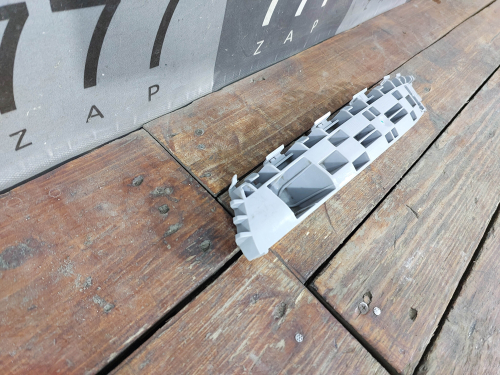 Кронштейн переднего бампера левый Chery Tiggo 8 Pro 21-нв Б/У Оригинал 602000848AA