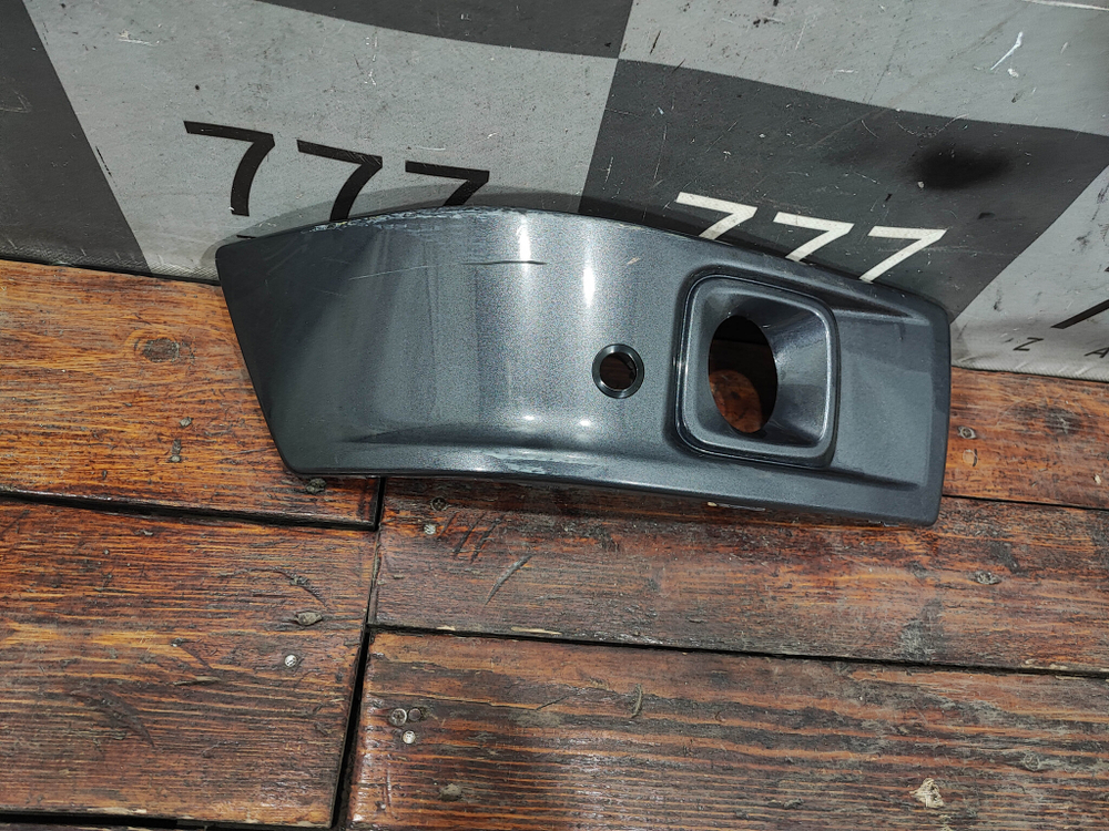 Накладка ПТФ передняя правая Tank 300 21-нв Б/У Оригинал 2803436XKM01A