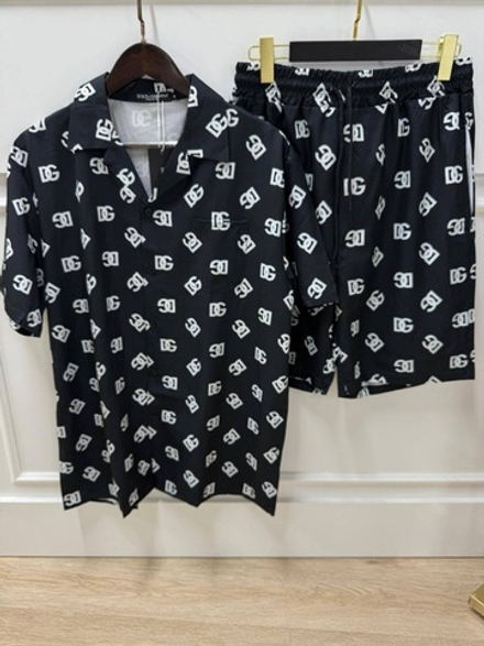 Летний костюм Dolce & Gabbana