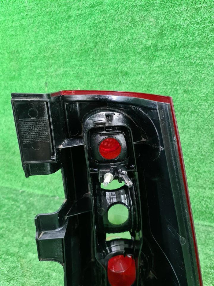 Фонарь левый Lada Largus (2012-2021)