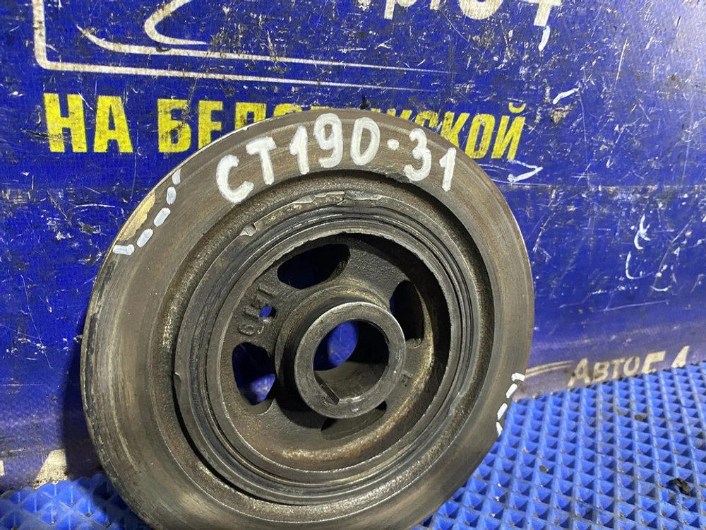 Шкив коленвала TOYOTA CALDINA 1994