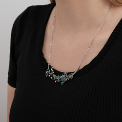 "Лантия" колье в серебряном покрытии из коллекции "Бирюзовый сад" от Jenavi с замком карабин