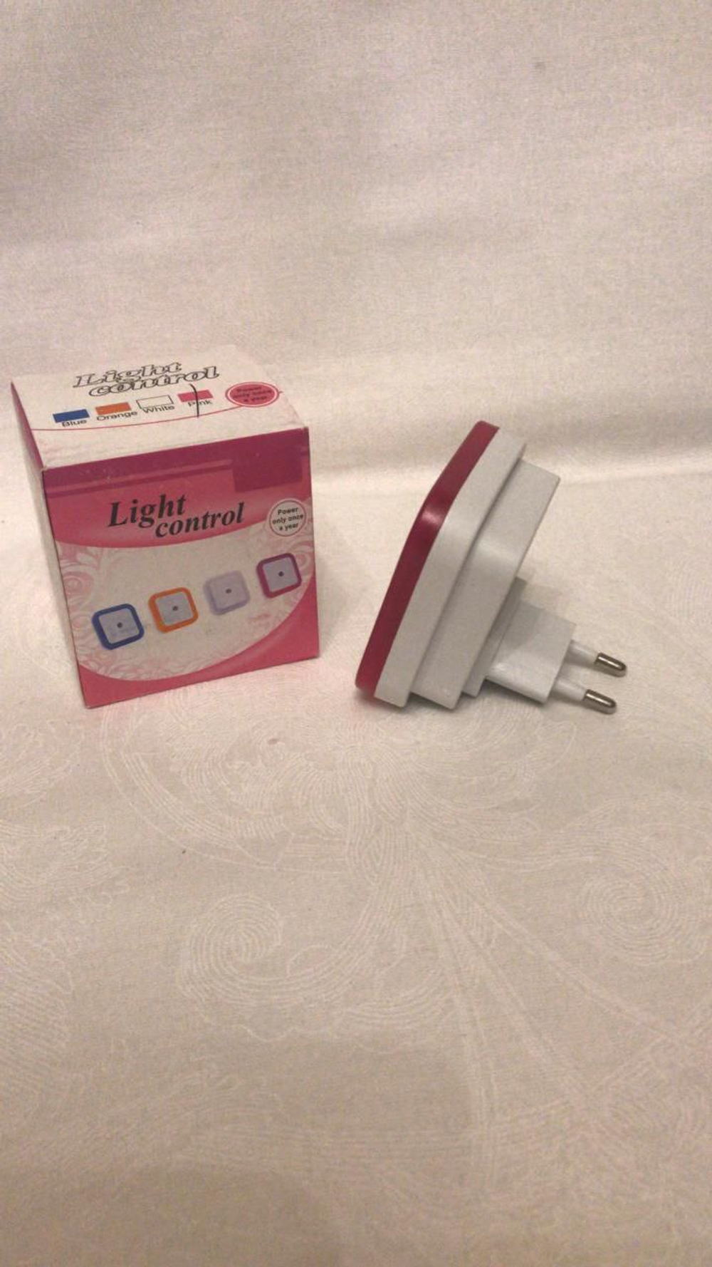 Ночник светодиодный Квадрат с датчиком освещенности черный