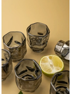 Набор изогнутых рюмок для водки, черный, 60 мл, 6 шт.