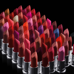 MAC Cosmetics MACximal Sleek Satin Lipstick - Кремовая помада увлажняющая оттенок Paramount, 3 g