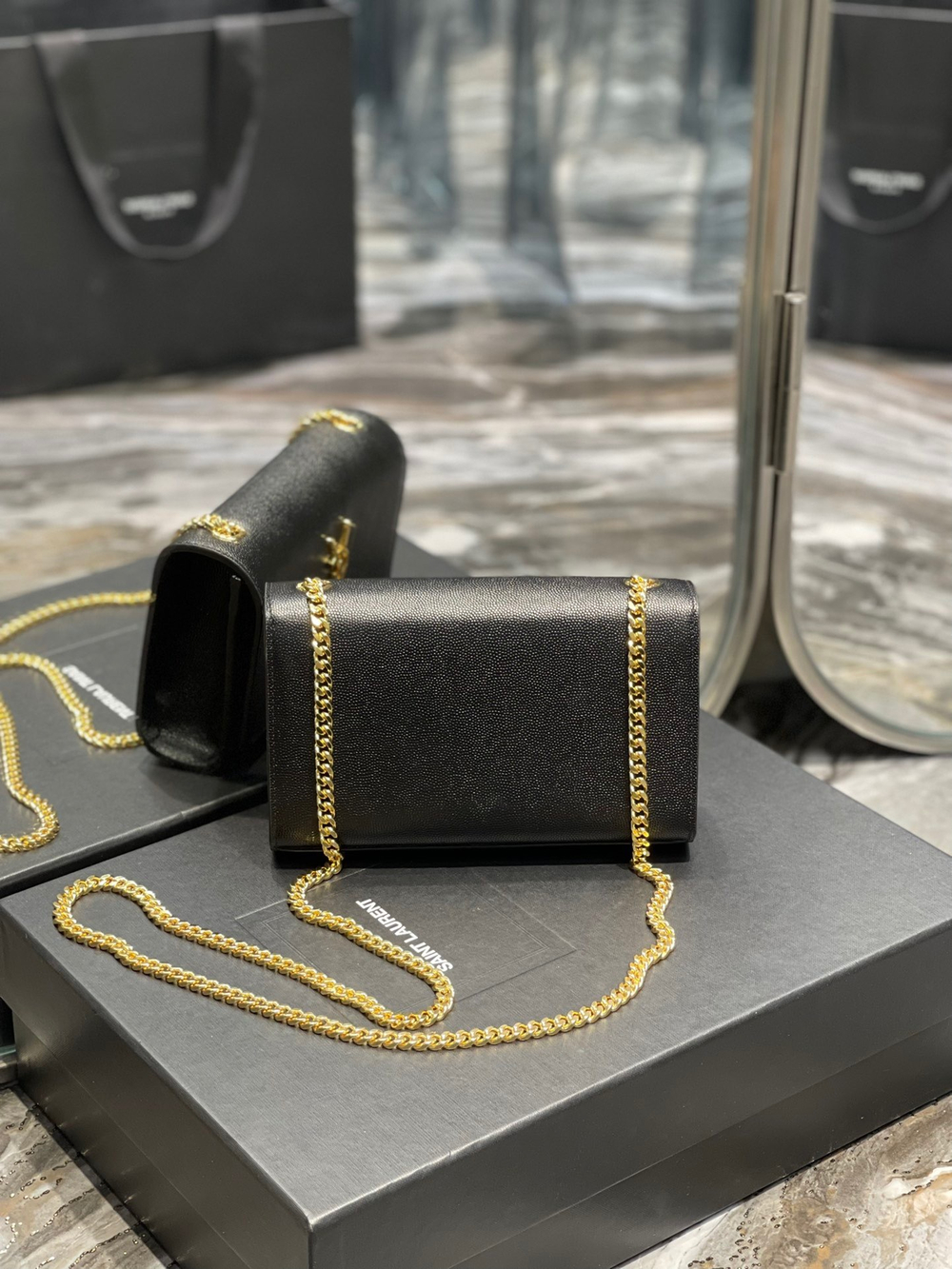 Saint Laurent Kate Small Bag 20 cm