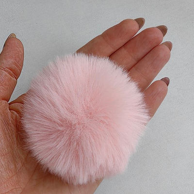 Помпон из искусственного меха "Нежно-розовый" d=7 см