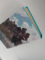 Желтая маска. Женщина в белом