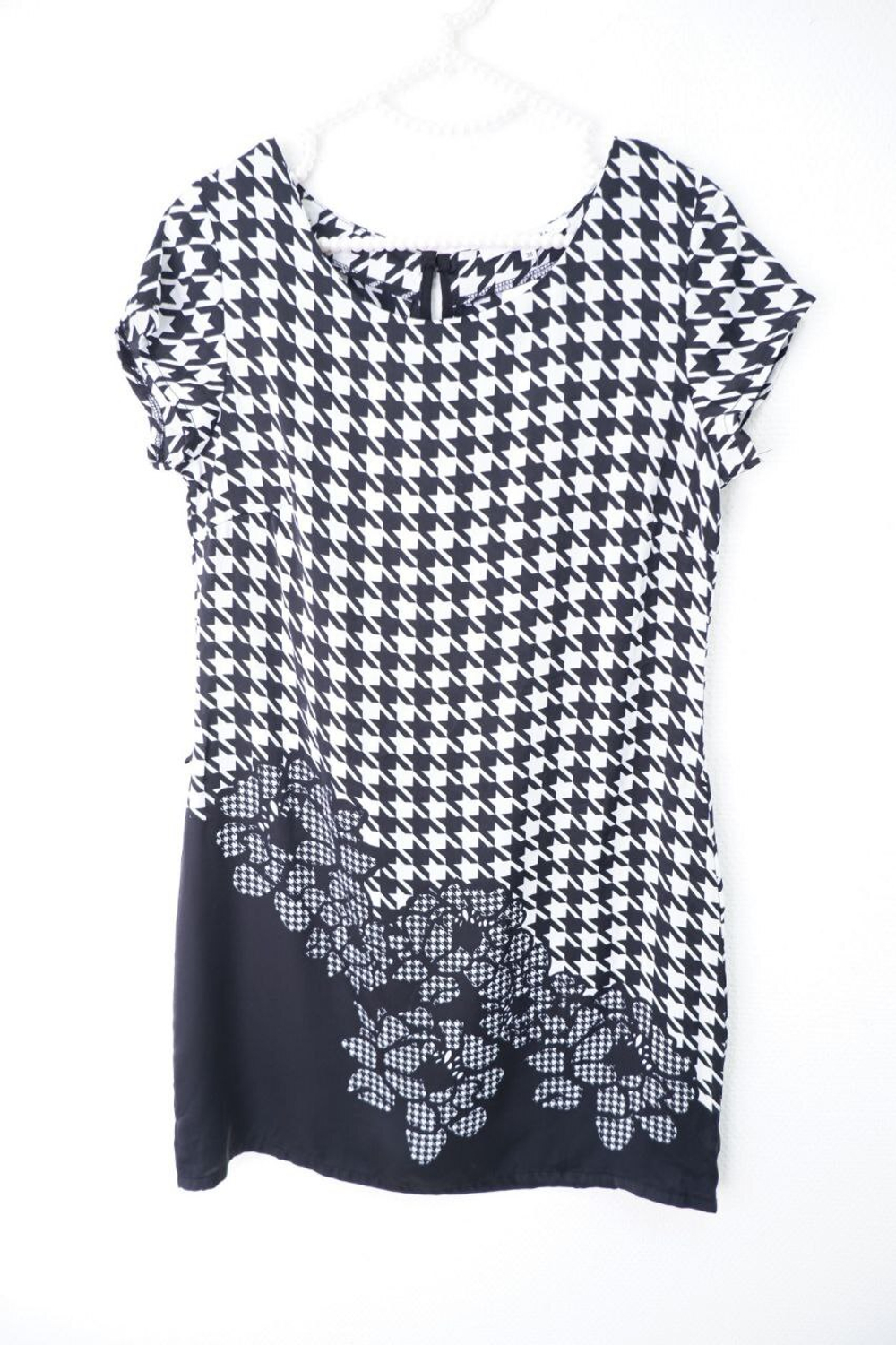 Платье Lola & Liza гармоничное 42 размер