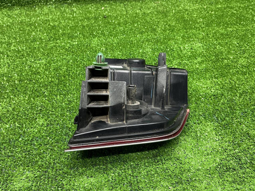 Накладка правая Mitsubishi Pajero Sport 3 (15-21)