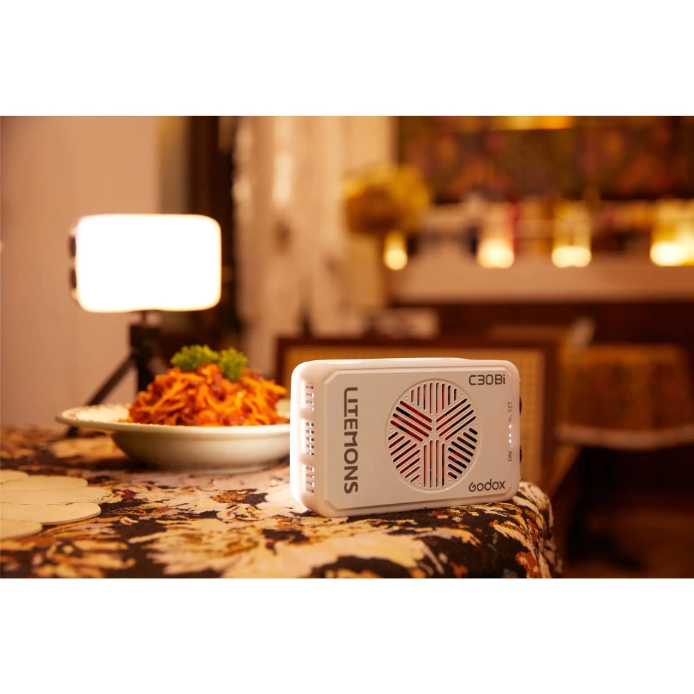 Осветитель светодиодный Godox LITEMONS C30Bi