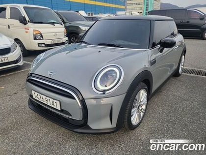 Mini Cooper Classic Plus Lunchpack (01.2022)