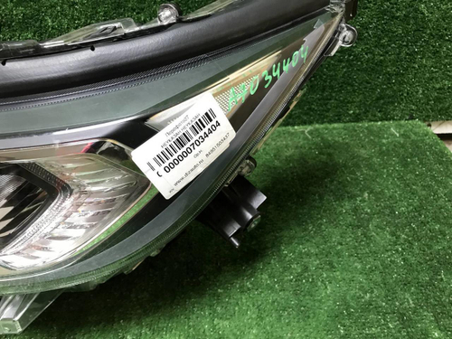 Фара левая Toyota RAV4 5 XA50 (2018-н.в.) LED