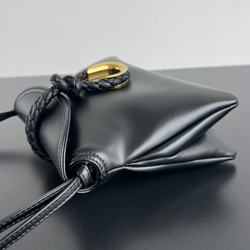 Bottega Veneta Baby Liberta 24 cm