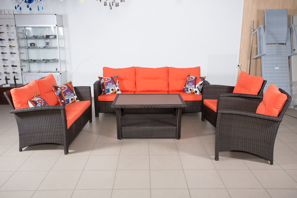 Столик кофейный, коллекция Венеция