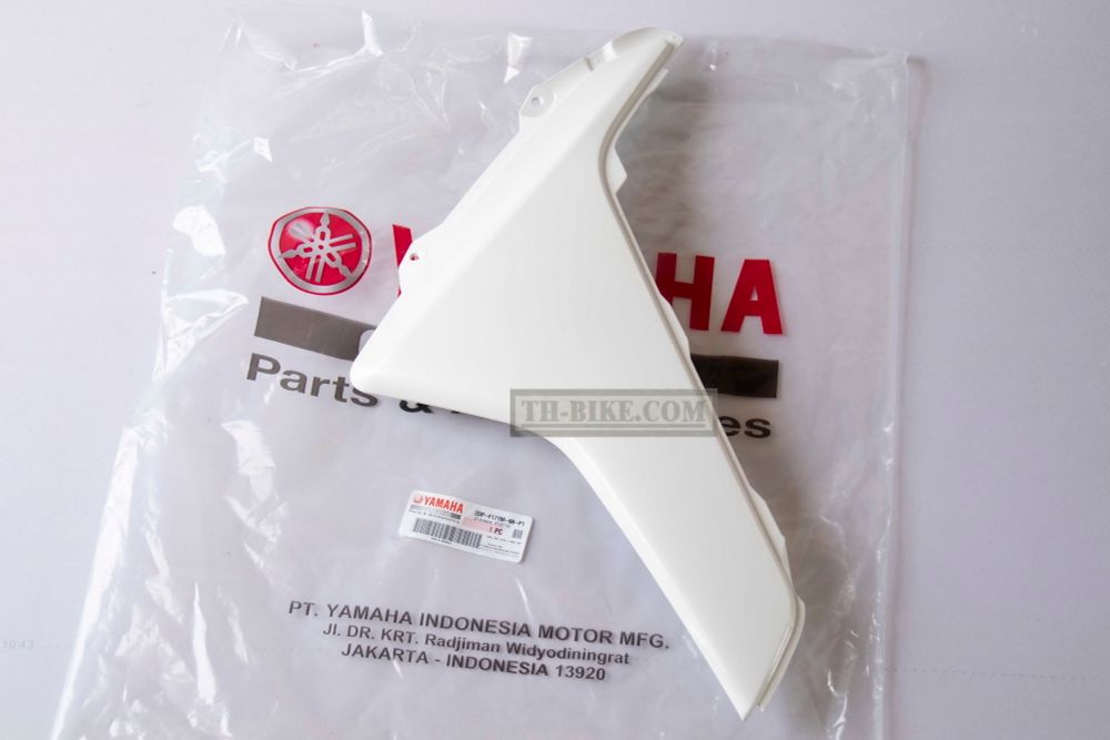 2DP-F171M-00-P1. MOLE, SIDE COVER 2. Yamaha N-Max