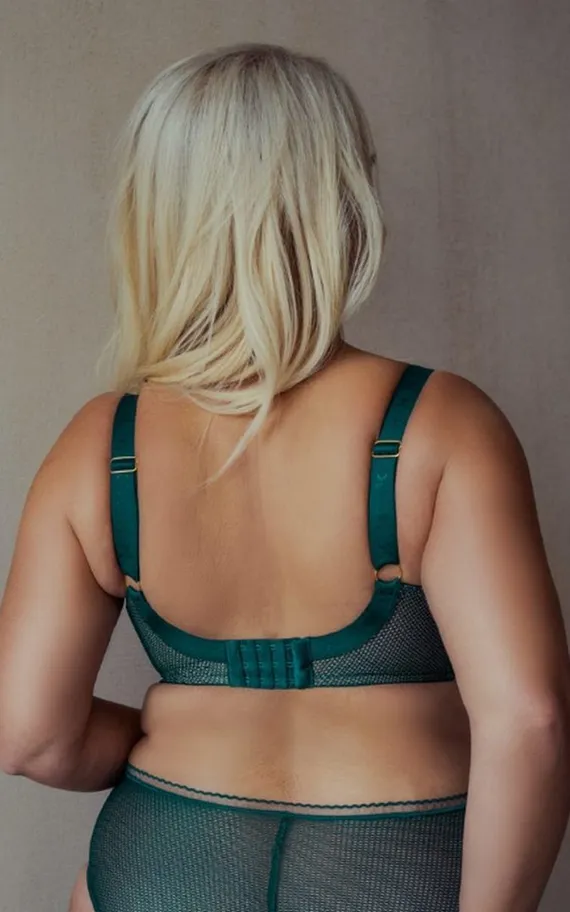 ESSENCE Softplunge Бюст