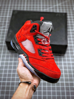 AIR JORDAN 5 RETRO FF SP TROPHY ROOM FRIENDS AND FAMILY RED/GREY/BLACK