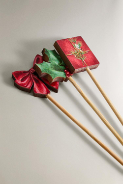 ZARA HOME РОЖДЕСТВЕНСКИЙ НАБОР ЗУБОЧИСТОК С КОНТРАСТНЫМ ДЕКОРОМ (УПАКОВКА ИЗ 24 ШТУК), КРАСНЫЙ