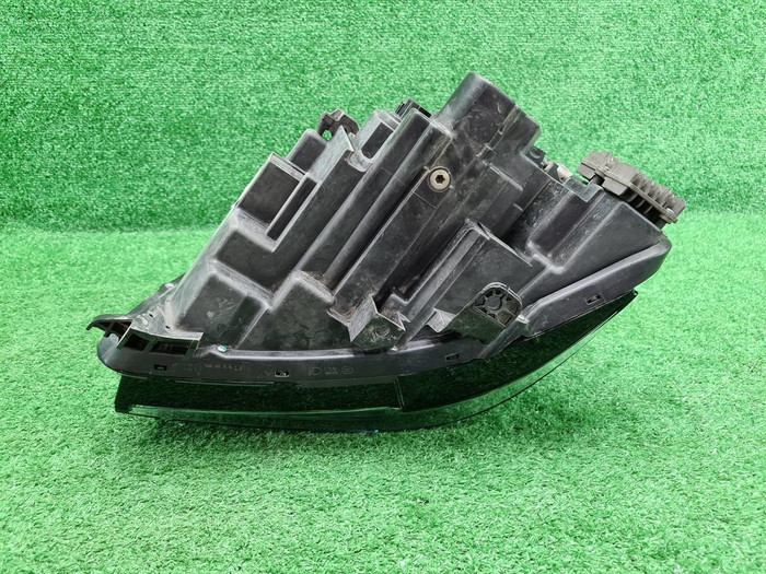 Фара левая Tank 500 (2021-н.в.) LED