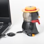 Точилка электрическая BRAUBERG "Пингвин", питание от USB/4 батареек АА, 223569