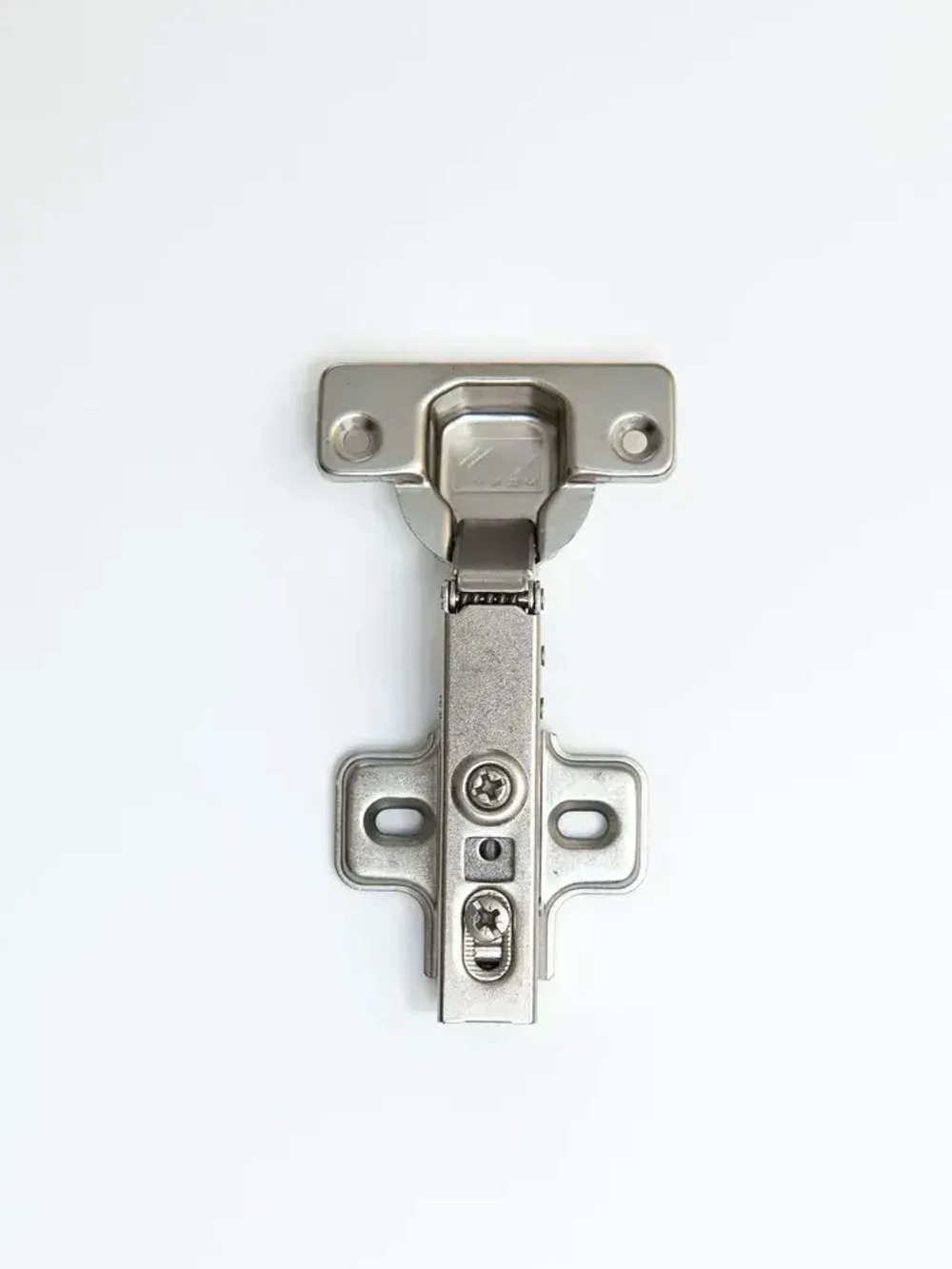 Петли мебельные с доводчиком