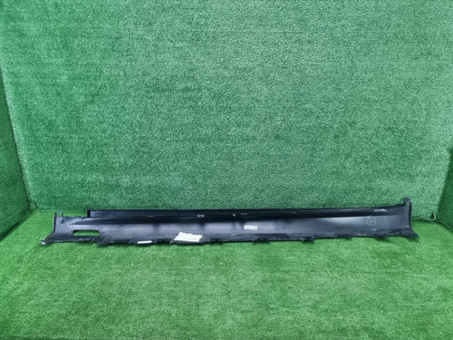 Накладка порога правая BMW X7 G07 (19-нв) M-paket