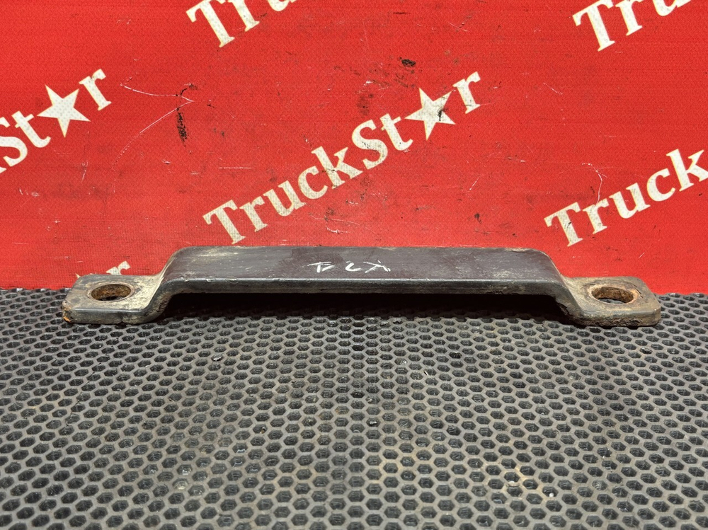 Стойка переднего стабилизатора