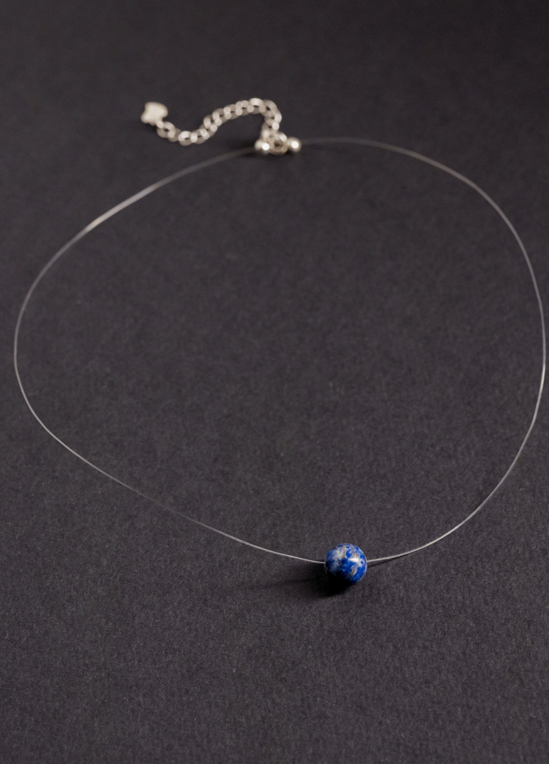 Колье "Memo about Wealth" с лазуритом 8 мм, 33 см