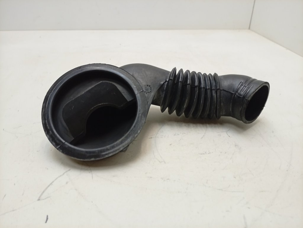 WD54330/02 кт36 Заливной патрубок для стиральной машины Bosch Siemens 269513 б/у