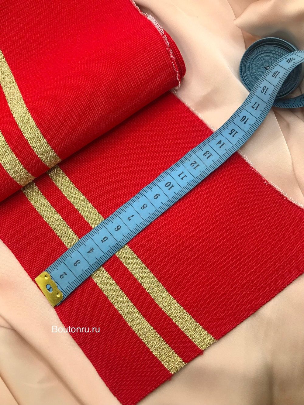 Подвяз трикотажный красный с золотыми полосками 0.9м, ширина 14-15 см
