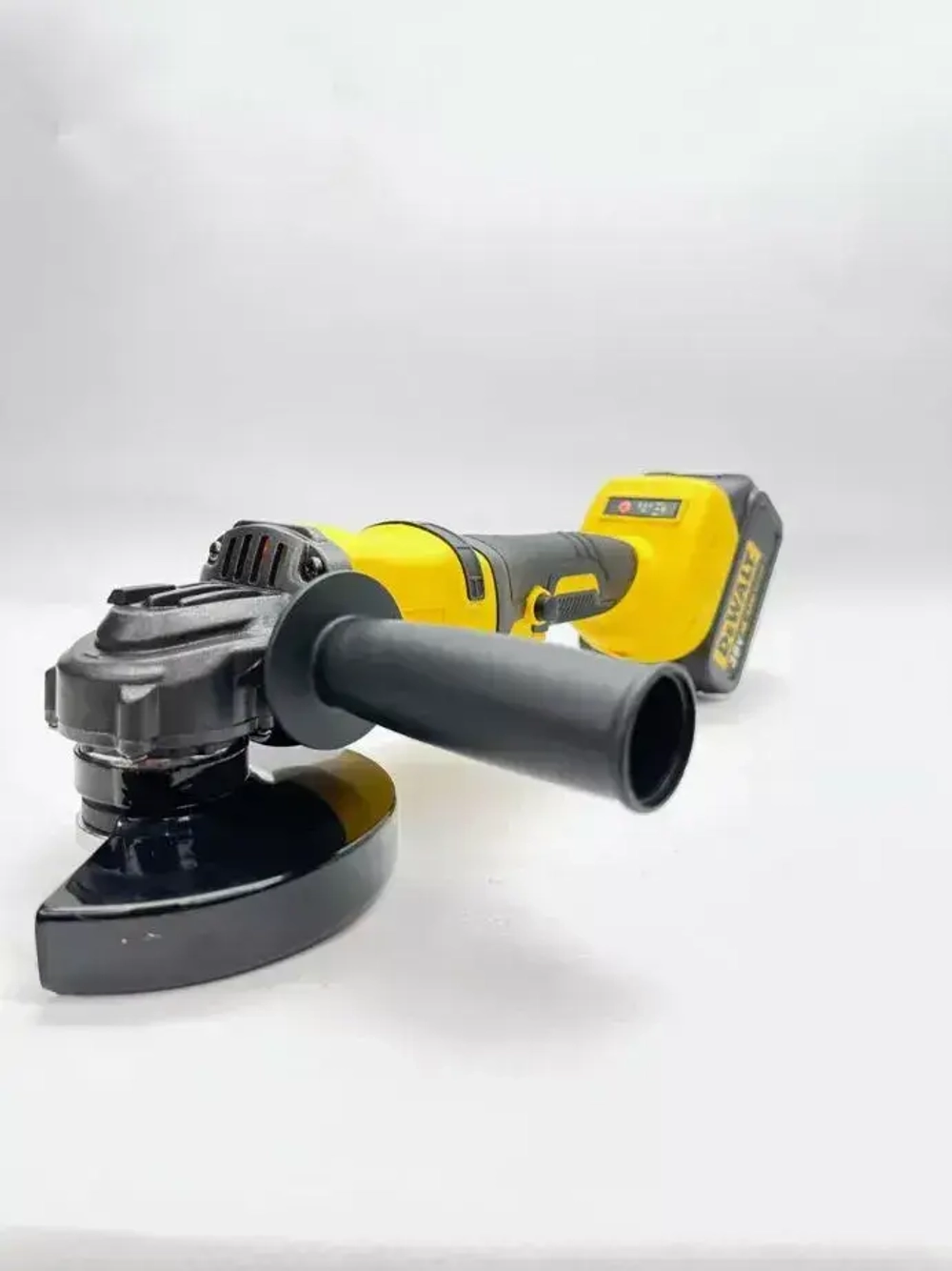 DeWalt УШМ Болгарка 125 аккумуляторная 21В, Девольт с регулировкой оборотов, 21V