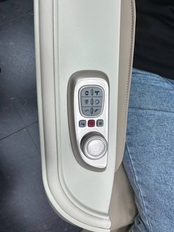 Массажное кресло YOSHI iORi