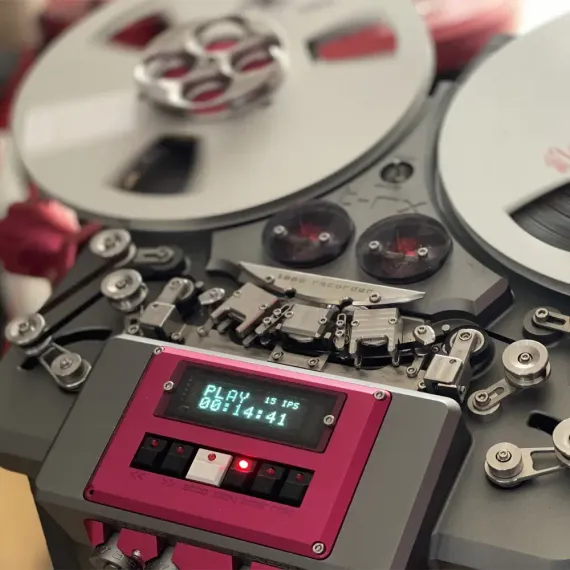 Metaxas &amp; Sins T-RX