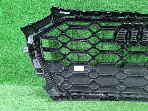 Решетка радиатора Audi Q5 2 80А (2020-н.в.)