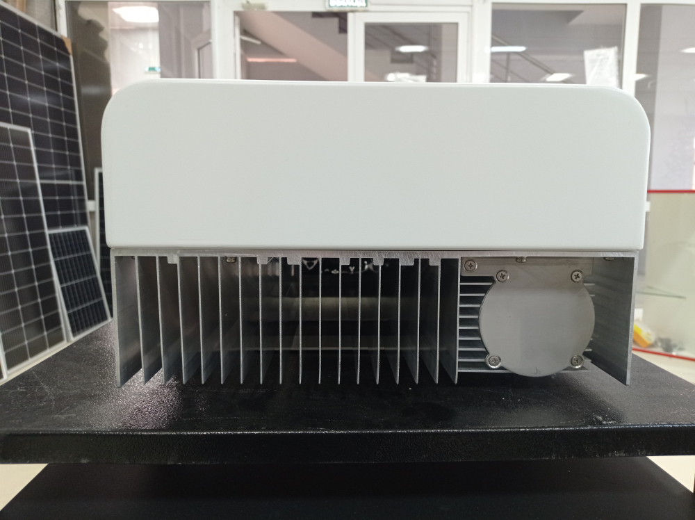 Сетевой солнечный инвертор DEYE-SUN-20K-G05 (20kW / 3P / PV 26 kW)