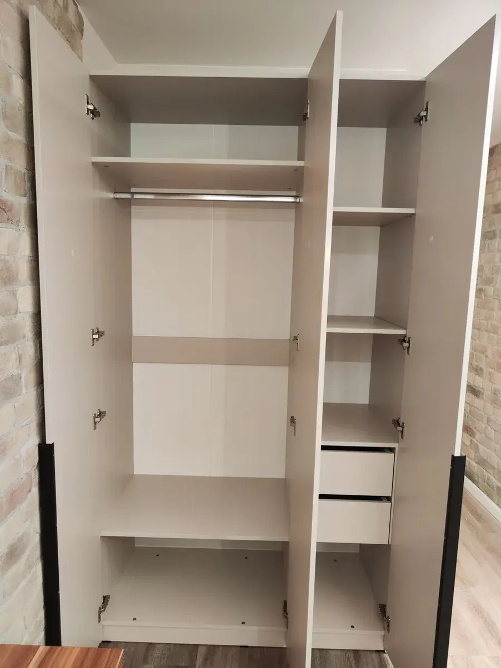 шкаф для одежды Чарли №25; 120х55х220; кашемир